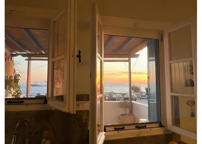 Waterfront Masterpiece *