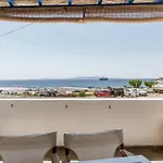 Дом отдыха Waterfront Masterpiece *