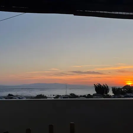 Prázdninový dům Waterfront Masterpiece *